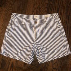 White and blue striped shorts ( city short)